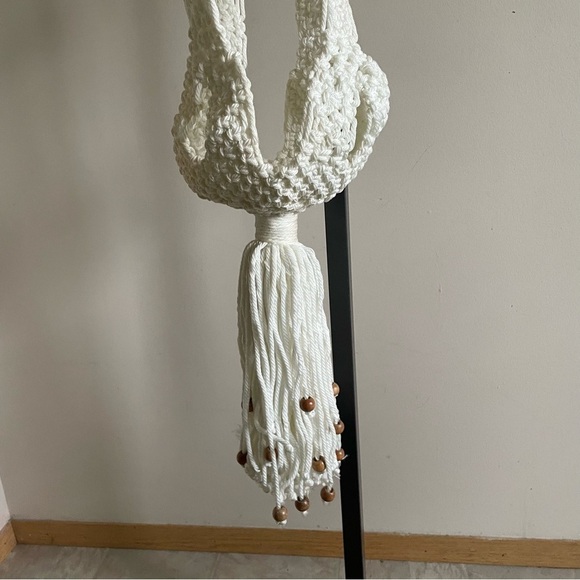 Vintage Boho Macrame Plant Hanger Braided Bohemian Home Decor Hand Made - Picture 4 of 8